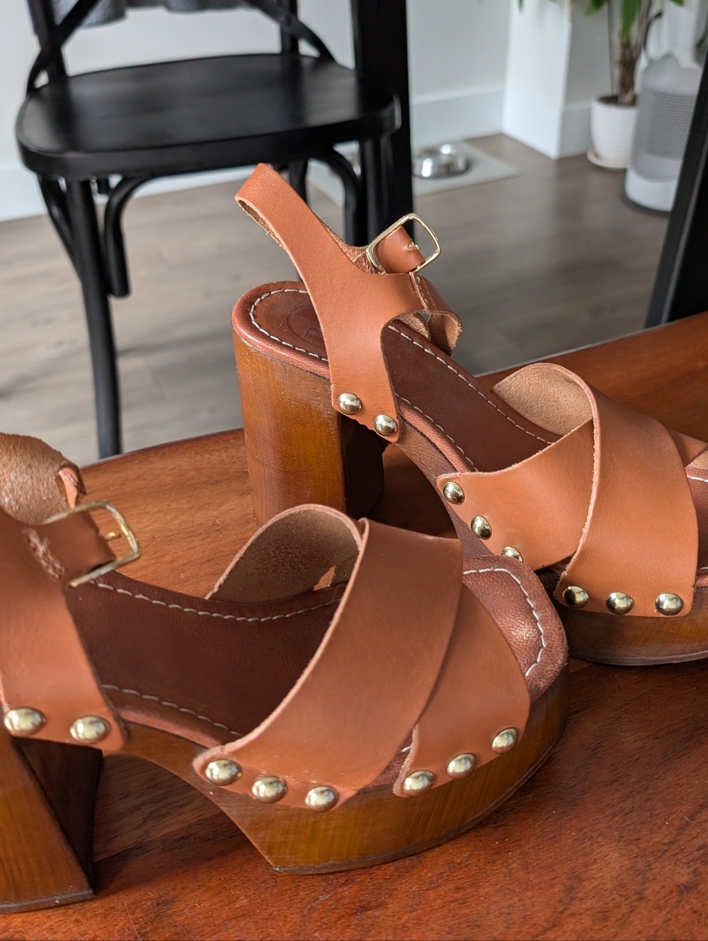 Women's Tan Leather Platform Sandals with Gold Studs
